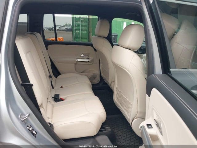 2024 MERCEDES-BENZ GLB 250 4MATIC 8