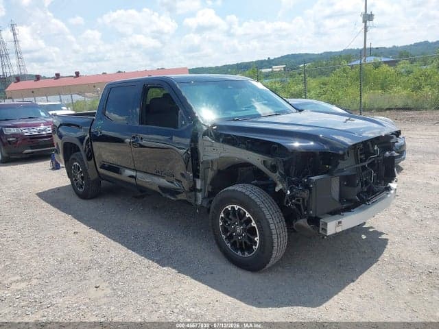 2025 TOYOTA TUNDRA SR5 - 1