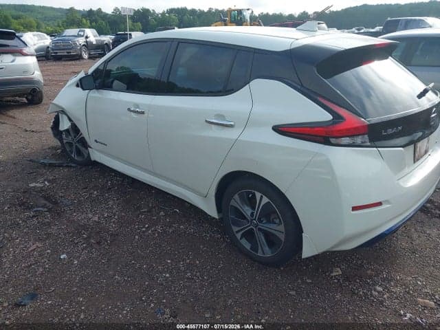 2018 NISSAN LEAF SL 3