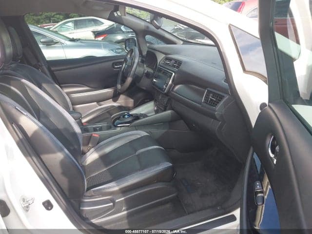 2018 NISSAN LEAF SL 5