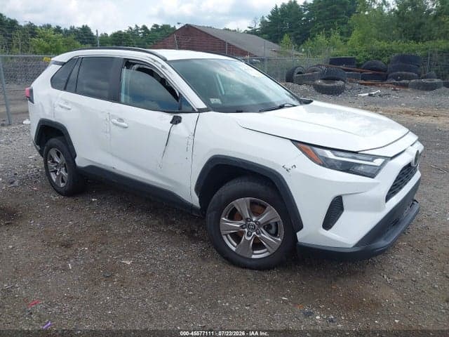 2023 TOYOTA RAV4 XLE 1
