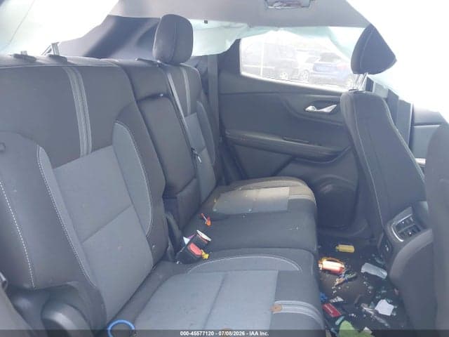 2025 CHEVROLET BLAZER AWD 2LT 8