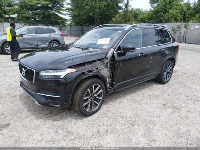 2018 VOLVO XC90 T5 MOMENTUM 2
