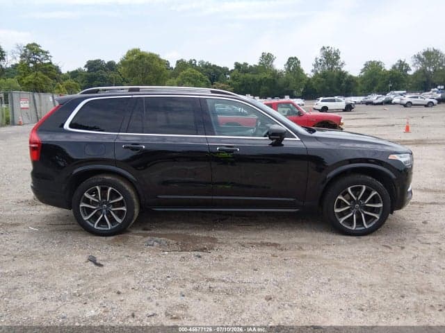 2018 VOLVO XC90 T5 MOMENTUM 13