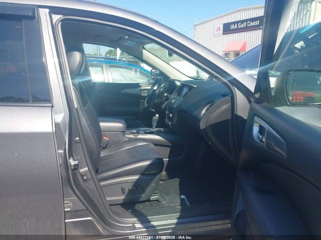 2019 NISSAN PATHFINDER SL 5