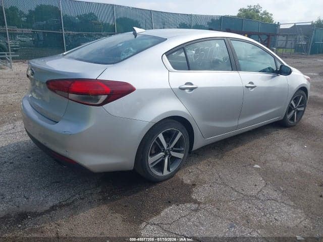 2017 KIA FORTE EX 4