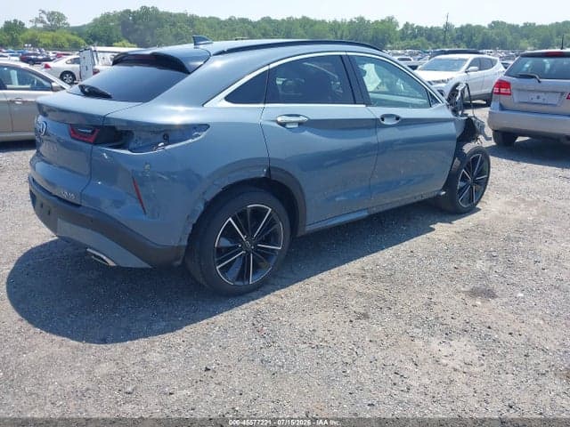 2022 INFINITI QX55 LUXE AWD 4
