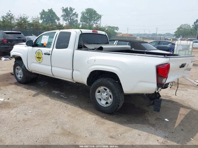 2022 TOYOTA TACOMA SR 3