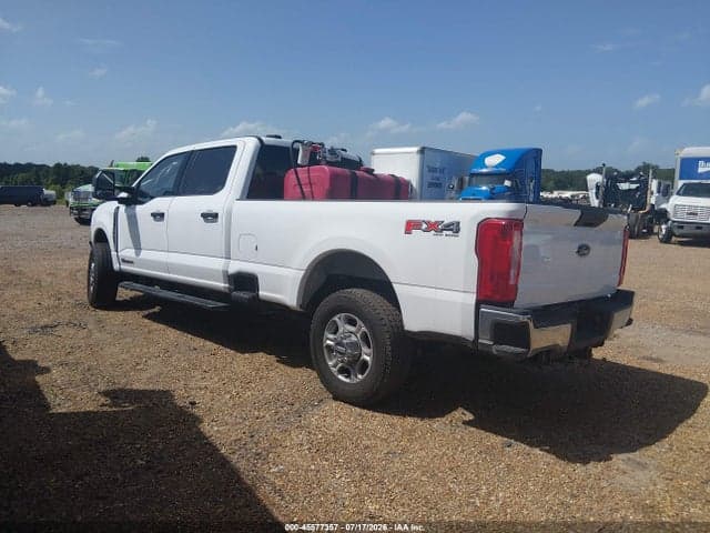 2026 FORD F-350 XLT 3