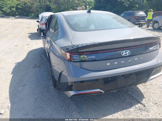 2025 HYUNDAI SONATA SEL 3