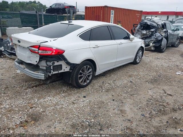 2019 FORD FUSION TITANIUM 4