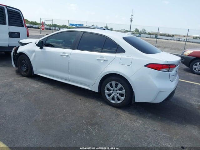 2026 TOYOTA COROLLA LE 3
