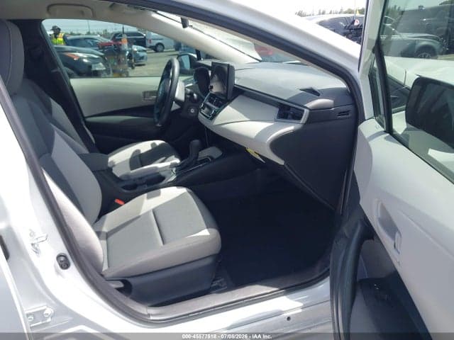 2026 TOYOTA COROLLA LE 5
