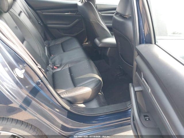 2021 MAZDA MAZDA3 SELECT 8