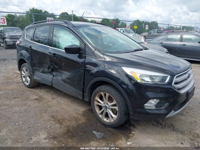 2018 FORD ESCAPE SE 1