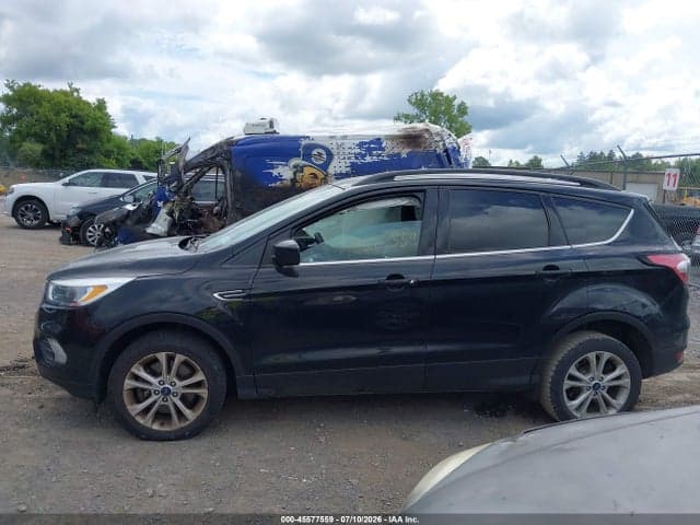 2018 FORD ESCAPE SE 14