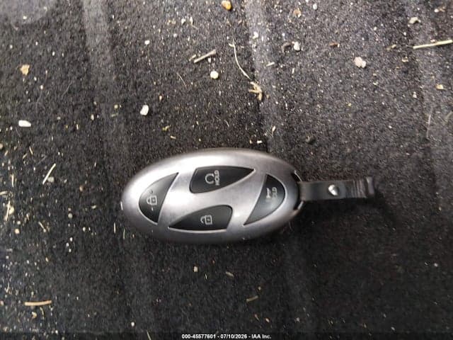 2025 HYUNDAI TUCSON SE 11