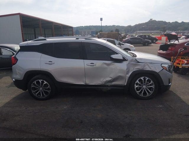 2019 GMC TERRAIN SLT 13