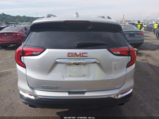 2019 GMC TERRAIN SLT 16