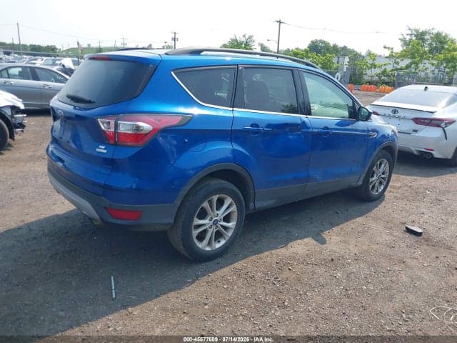 2017 FORD ESCAPE SE 5