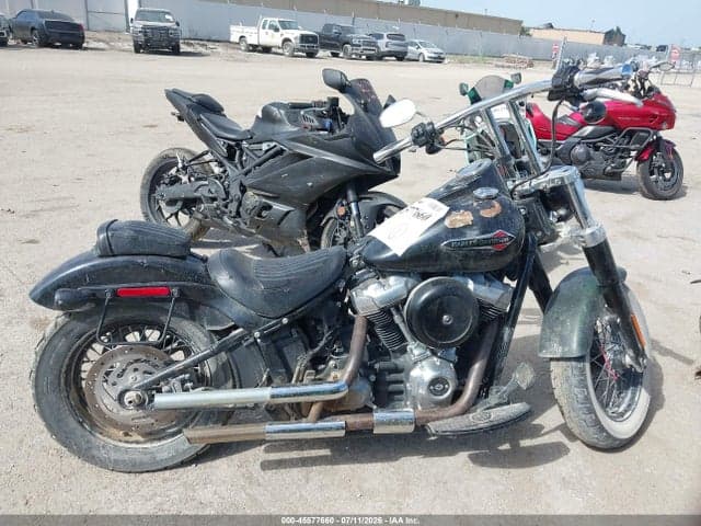 2019 HARLEY-DAVIDSON FLSL 11