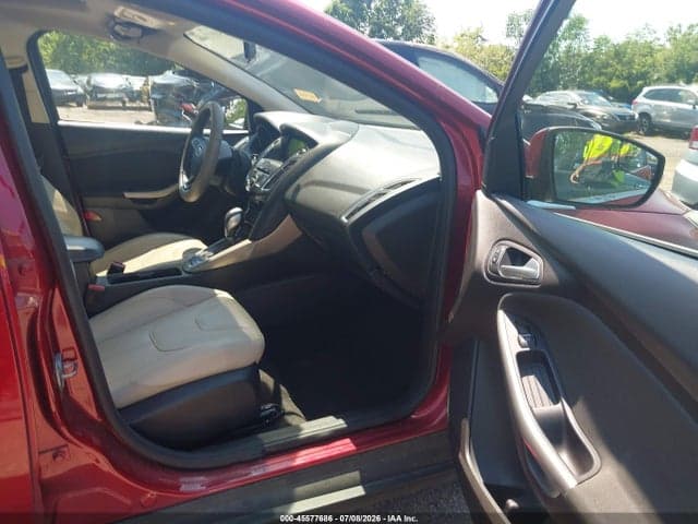 2017 FORD FOCUS TITANIUM 5