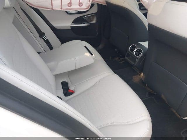 2023 MERCEDES-BENZ C 300 4MATIC 8