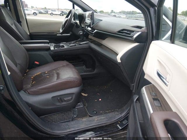 2021 TOYOTA SIENNA PLATINUM 5
