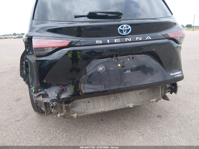 2021 TOYOTA SIENNA PLATINUM 6