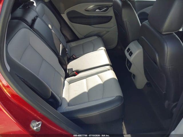 2022 GMC TERRAIN FWD SLT 8