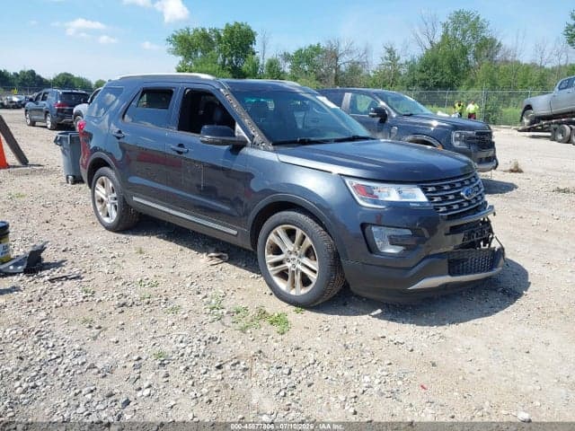 2017 FORD EXPLORER XLT - 1