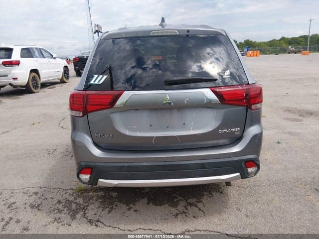 2018 MITSUBISHI OUTLANDER SE 16