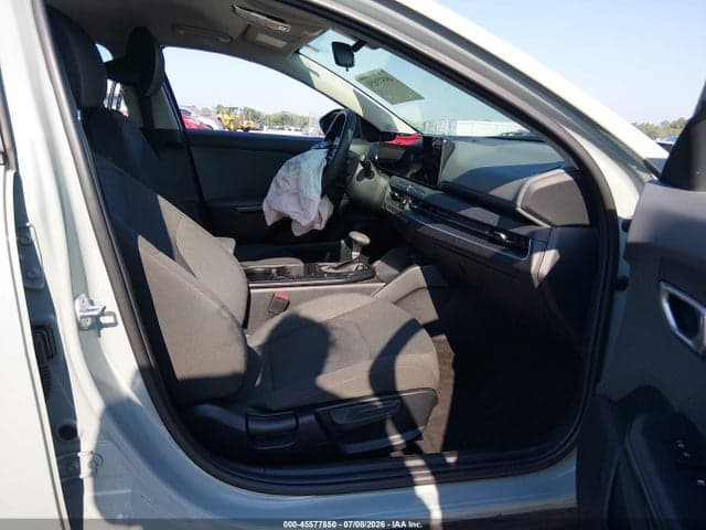 2025 KIA K4 LXS 5
