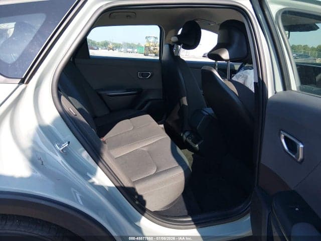 2025 KIA K4 LXS 8