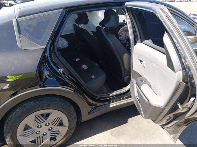 2025 KIA K4 LX 8