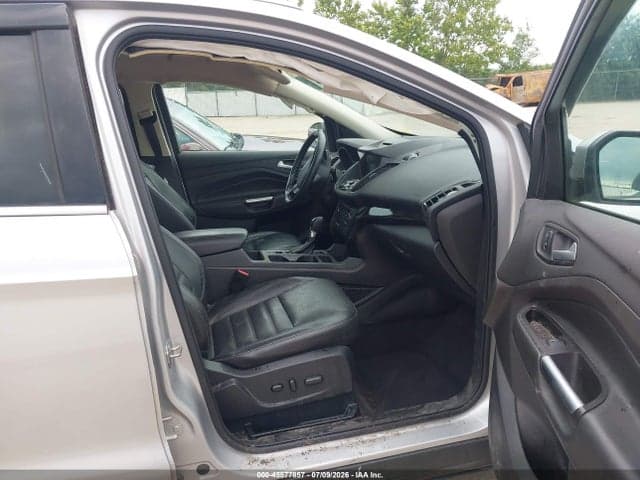 2017 FORD ESCAPE TITANIUM 5
