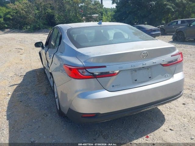 2025 TOYOTA CAMRY LE 3