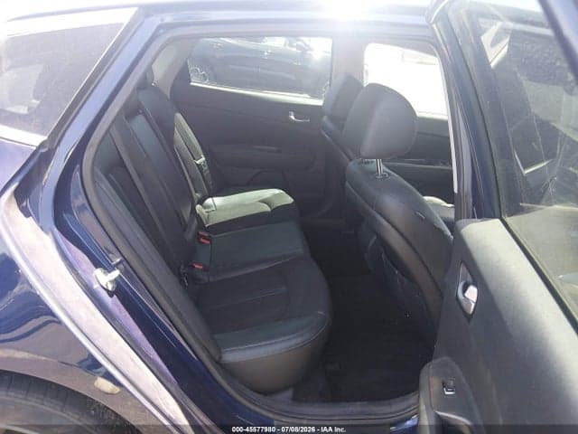 2018 KIA OPTIMA S 8