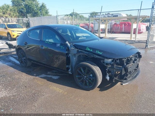 2025 MAZDA MAZDA3 1