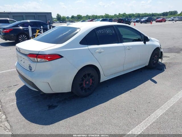 2020 TOYOTA COROLLA LE 4