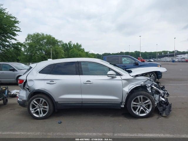 2019 LINCOLN MKC RESERVE 13