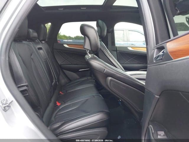 2019 LINCOLN MKC RESERVE 8