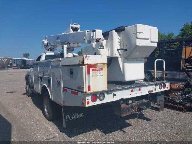 2019 RAM 5500 CHASSIS TRADESMAN/SLT 3