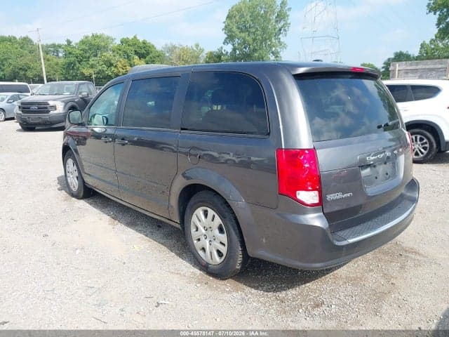 2017 DODGE GRAND CARAVAN SE 3