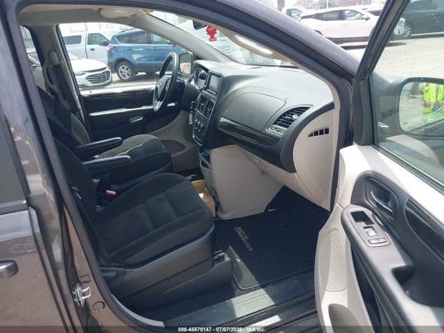 2017 DODGE GRAND CARAVAN SE 5