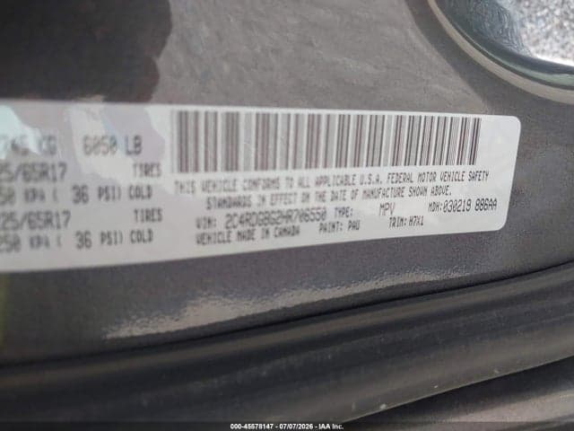 2017 DODGE GRAND CARAVAN SE 9