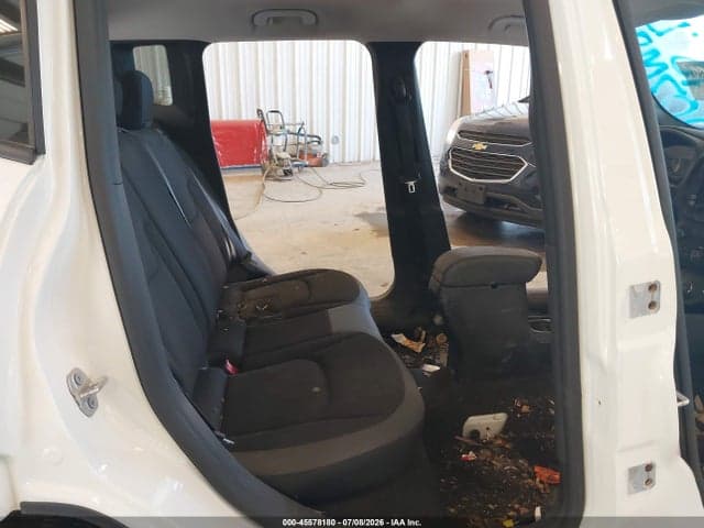 2020 JEEP RENEGADE ALTITUDE 4X4 8