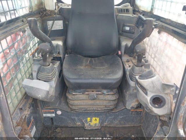 2020 KUBOTA SVL75 8
