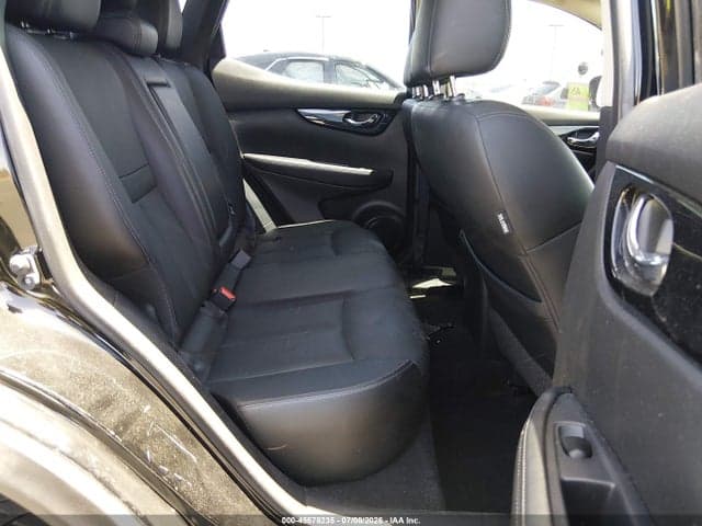 2018 NISSAN ROGUE SPORT SL 8