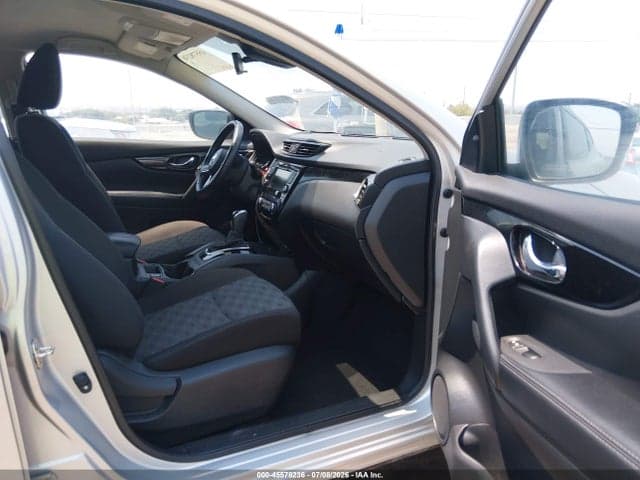 2021 NISSAN ROGUE SPORT SV FWD XTRONIC CVT 5